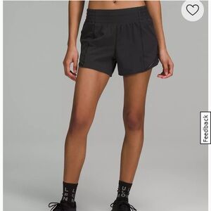 Lululemon hotty hot shorts- black; 4”
